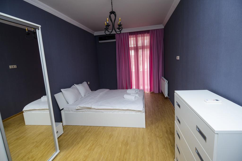 Tbilisia Apart Hotel Екстериор снимка