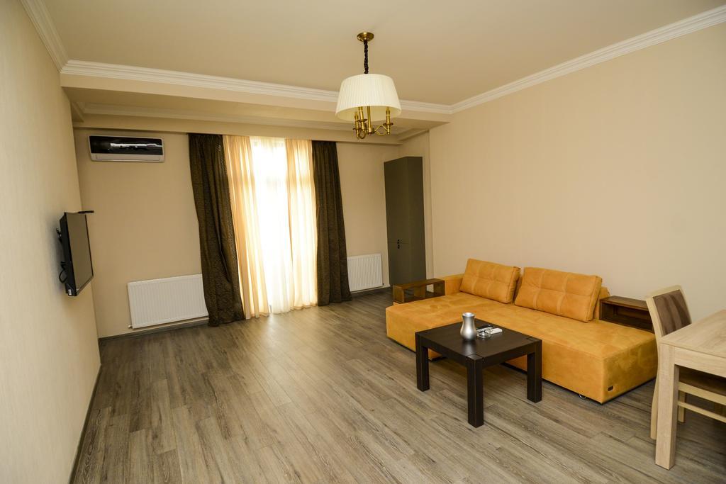 Tbilisia Apart Hotel Екстериор снимка