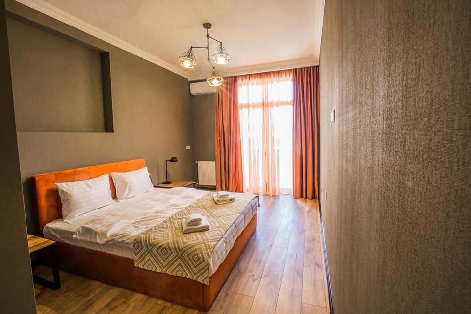 Tbilisia Apart Hotel Екстериор снимка